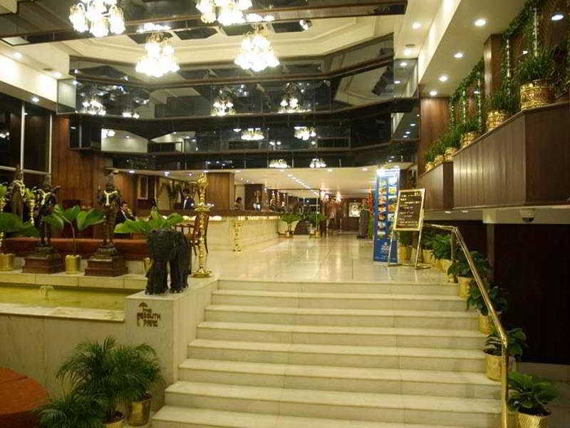 The South Park Hotel Thiruvananthapuram ภายนอก รูปภาพ